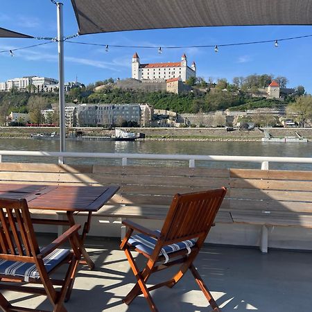 Orient Express Istanbul By Zazi Apartment Братислава Екстериор снимка