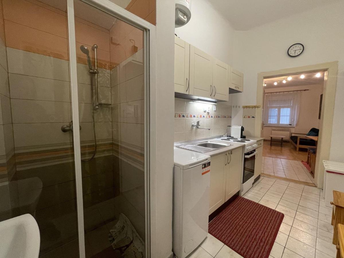 Orient Express Istanbul By Zazi Apartment Братислава Екстериор снимка
